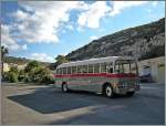 Ein alter, aber sehr gepflegter Bus in Xlendi. 
23.09.2013