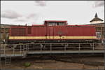 Auf der Drehscheibe des Betriebsbahnhof Sch�neweide drehte WFL 18 / 110 101 / 201 101-3 w�hrend des 15. Berliner Eisenbahnfest am 15.09.2018 eine Runde f�r die anwesenden Besucher die dem Wetter trotzten. Am Nachmittag wurde es immer d�sterer am Himmel.