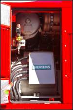 Unter dem Bleckkleid der tschechischen 794 001-8 findet sich bew�hrte Technik, so wie hier von Siemens.