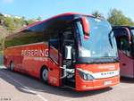 Setra 515 HD von Reisering Hamburg aus Deutschland im Stadthafen Sassnitz.