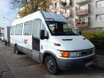 Iveco Daily von Go-Trans Busreisen aus Deutschland in Sassnitz.