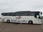 VDL Futura von Reise-Allianz/Optimal-Reisen Forsmann aus Deutschland im Stadthafen Sassnitz.