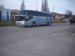 Neoplan Cityliner aus Deutschland im Stadthafen von Sassnitz.