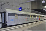 Mit den Logos der Unterst�tzer f�r den DKMS-Sonderzug, der 2018 der in mehreren St�dten Station machte, war D-RADVE 56 80 90-91 001-5 Dmz 090 beklebt. Ohne sie und RailAdventure, die den Wagen stellte, w�re die Aktion nicht m�glich gewesen. Die Letzte Station war am 28.05.2018 im Berliner Hauptbahnhof.