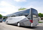 Setra 515 HD von Blaguss Reisen aus Wien in Krems gesehen.