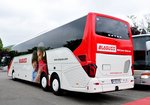 Setra 517 HD von Blaguss Reisen aus Wien in Krems gesehen.