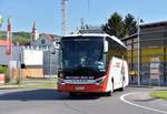 Setra 515 HD von Blaguss Reisen aus sterreich in Krems.