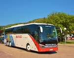 Setra 517 HD von Blaguss sterreich im Mai 2018 in Krems.