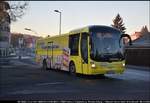 Ein MAN R12 LIONS REGIO mit Totalwerbung fr eine sterreichische Tageszeitung beim Busbahnhof Gleisdorf.