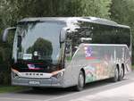 Setra 517 HD von Euro Tours aus Polen in Stralsund.