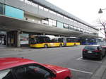 Postauto-MAN Lion's City Nr.296 wartet am Bahnhof Uster am 17.12.16