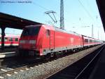 DB 146 243-1 mit einem Regio nach Frankfurt (DB Regio AG Regio Mittelfranken Nürnberg, NVR-Nummer: 91 80 6146 243-1 D-DB, gesichtet Hanau 15.04.2007)