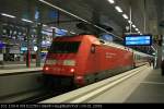 DB Fernverkehr 101 103-0 mit IC 2250 im Tiefgescho des Bahnhofs (Berlin Hauptbahnhof, 04.01.2009).