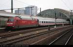 DB Fernverkehr 101 093-3  Unsere Zge schnen die Umwelt...  mit einem IC (Berlin Ostbahnhof, 28.03.2009).