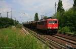 DB Schenker 155 175-3 mit Facs-Wagen Richtung Karower Kreuz (Berlin Karow, 15.06.2009).