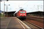 DB 143 877-9 mit dem RE7 nach Wünsdorf-Waldstadt (DB Regio AG - RL Nordost Cottbus, ZWS/ZDS/FMZ/TAV+GPS; gesichtet Berlin Schönefeld, 18.06.2009)