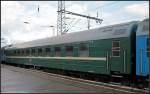 RZD 522070-80434-2 WLABm in der grnen Lackierung mit ockerfarbenen Band ist ein Schlafwagen (Berlin Lichtenberg 12.10.2009)