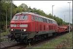 DB Fernverkehr 218 835-7 ist mit Rangieraufgaben bei DB AutoZug am 14.05.2010 in Berlin Wannsee beschäftigt