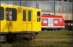 BVG 1083 und 423 445-6 auf dem Werksgelnde von Bombardier (gesehen Hennigsdorf b.