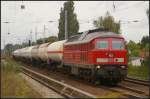 DB Schenker 233 636-0 mit Kesselzug am 12.09.2012 in Berlin-Karow