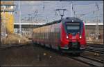 So sah es hufiger aus: vorne Schatten und hinten Sonne. So auch bei DB 442 328 als RE7 Wnsdorf-Waldstadt am 07.04.2013 in Berlin Schnefeld Flughafen