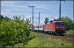 DB Fernverkehr 120 138 mit einem Partyzug von Paris Est nach Berlin Hauptbahnhof und weiter zur Abstellung nach B.-Grunewald.