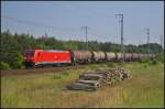 DB Schenker 185 345 mit Kesselwagen-Zug am 18.06.2013 in der Berliner Wuhlheide