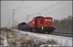 MEG 102 / 204 761 mit dem S-Bahn-Materialzug am 28.01.2014 in der Berliner Wuhlheide