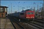 DB Schenker 155 004 mit Container-Zug am 10.02.2014 in Berlin-Köpenick.