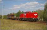 MEG 101 / 204 358-6
<br><br>
Fast tglich ist der Materialzug fr die Berliner S-Bahn bei der Fahrt durch die Berliner Wuhlheide anzutreffen, hier am 18.09.2014.