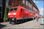 DB 185 024-7 als Vertreter der neuen modernen E-Lokomotiven auf dem Geburtstagsfest (DB Schenker Rail Deutschland AG, NVR-Nummer: 91 80 6185 024-7 D-DB, 80 Jahre Werk Dessau, Dessau-Süd 12.09.2009 - Update: am 09.03.2010 im Aw Dessau nach Unfallschaden z-gestellt - wid 06/2010)