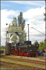 DR 52 8154-8 des Eisenbahnmuseum EMBB Leipzig e.V., die fr Fhrerstandsmitfahrten bei den Bahnaktionstagen des Berlin-Anhaltinischen Eisenbahnverein e.V.