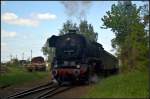 DR 44 1486-8 in Magdeburg Neustadt, 10.05.2015
<br><br>
Zu Gast beim Familienfest der Magdeburger Eisenbahnfreunde e.V. war auch die im Jahr 1943 bei Schneider gebaute Lok vom Typ 44 K. Sie fuhr mit einigen Wagen als Pendelzug die Besucher vom Haltepunkt Handelshafen West hin und her. Die Lok feierte brigens ihren 72. Geburtstag. Die Dampflok gehrt den Eisenbahnfreunde Traditionsbetriebswerk Stafurt e. V. (NVR-Nummer 90 80 0044 486-3 D-EFSFT)