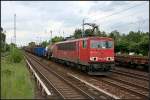 RAILION Logistics 155 011-0 mit einem gemischtem Gterzug Richtung Berlin (gesehen Berlin Hirschgarten 24.05.2010)    - Upgrade: 19.04.2013 in Rostock z; 05/2013 reaktiviert; 06/2015 in Mukran z